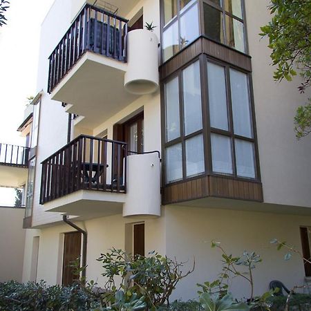 Apartment Zagara - Gardone Riviera Center Eksteriør billede