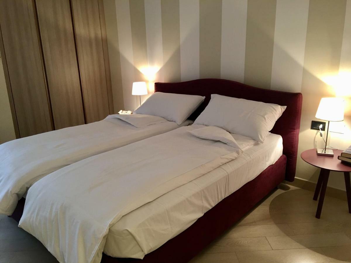 Apartment Zagara - Gardone Riviera Center Eksteriør billede